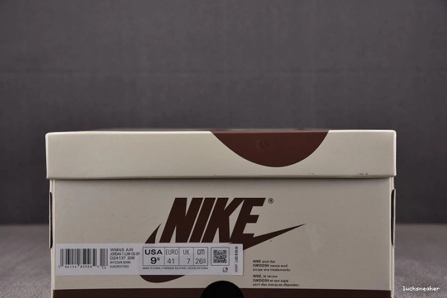 Reps LUCY x 1 Travis OG DZ4137-206 Low Scott SP AJ 0725